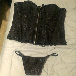 Corset and pantie set NWOT